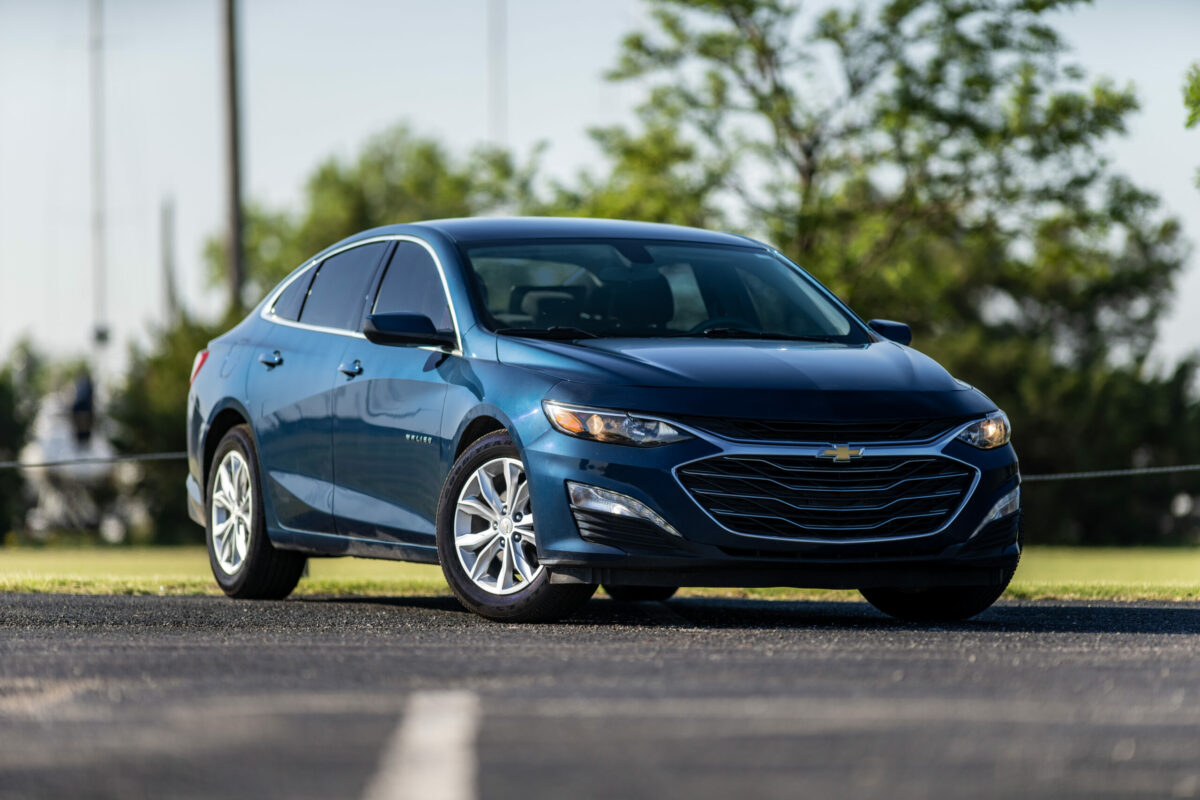 015636 2020 Chevy Malibu LT Blue HR | Integrity Auto Finance