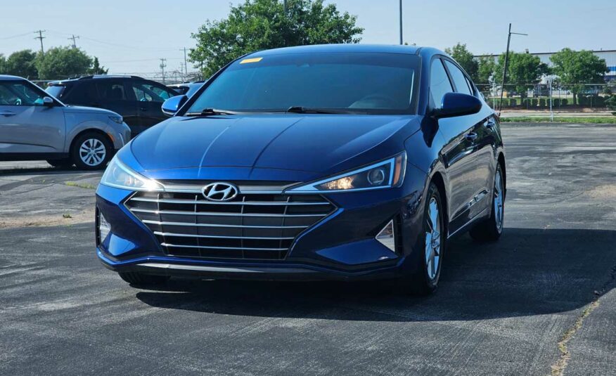 2020 Hyundai Elantra SEL – Stock # 594886