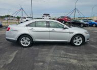 2015 Ford Taurus SEL AWD – Stock # 165097