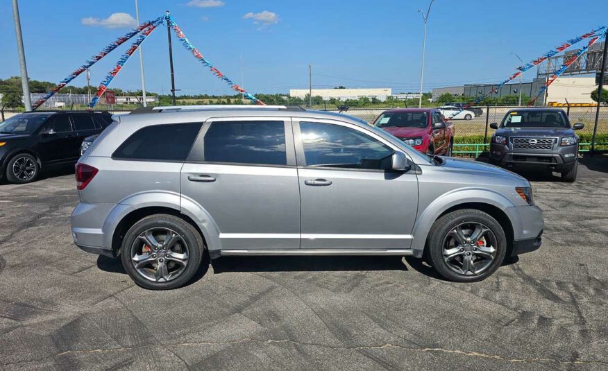 2017 Dodge Journey Crossroads – Stock # 625938