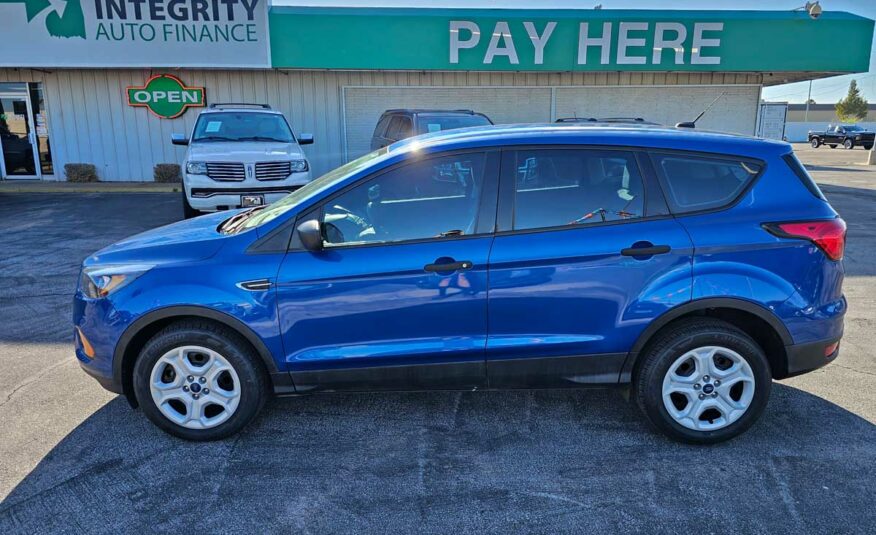 2019 Ford Escape S – Stock # B57342