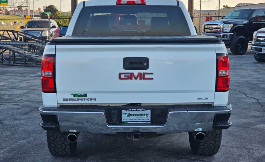 2016 GMC Sierra SLE 4WD – Stock # 211496