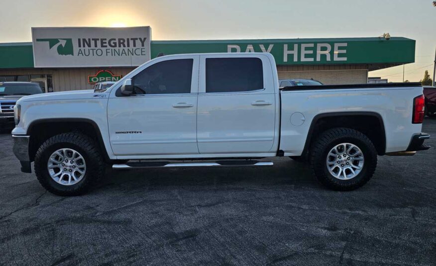 2016 GMC Sierra SLE 4WD – Stock # 211496