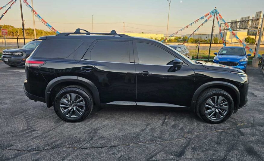 2023 Nissan Pathfinder SV 4WD – Stock # 254635