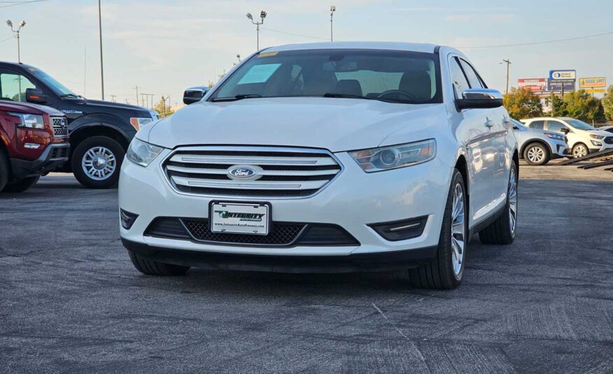 2014 Ford Taurus Limited – Stock # 104864