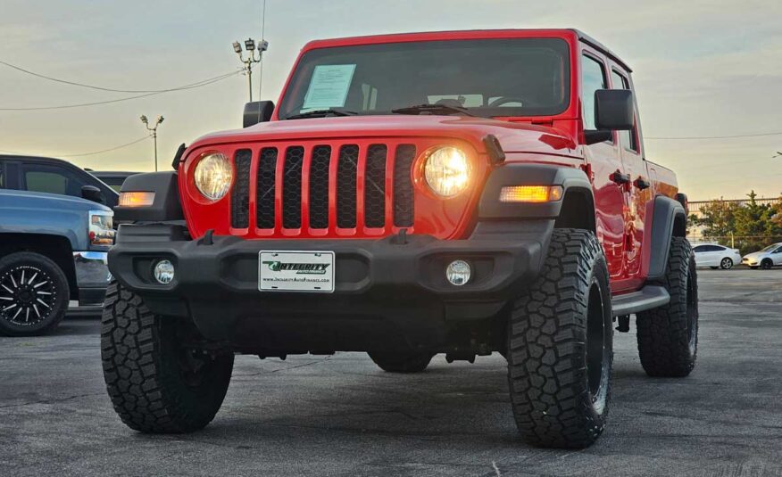 2020 Jeep Gladiator Sport S Lifted 4WD – Stock # 112905