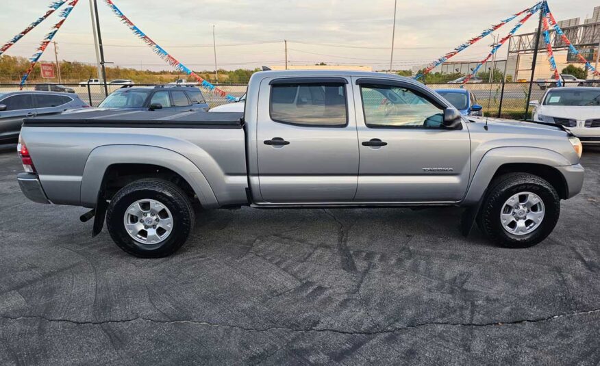 2014 Toyota Tacoma SR5 4WD Silver – Stock # 067802