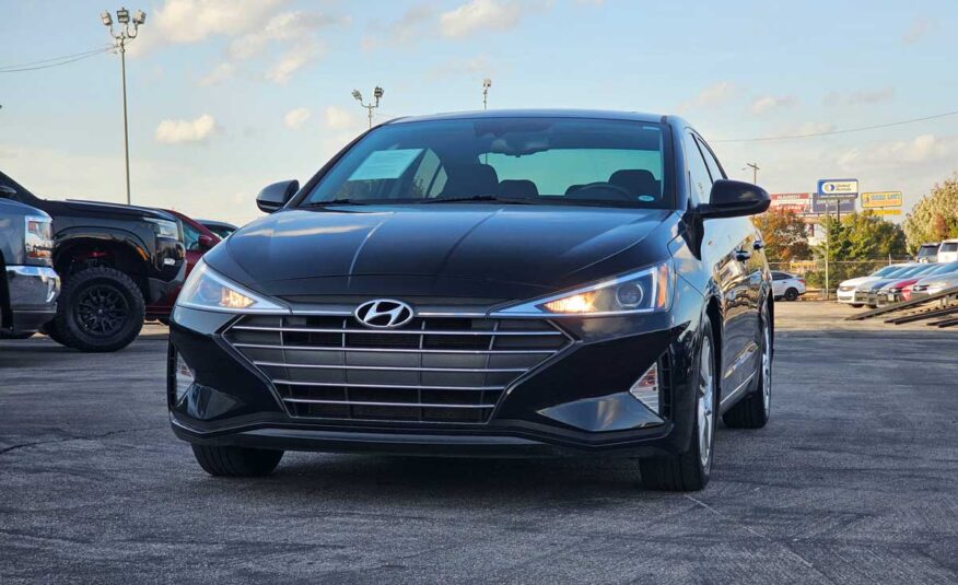 2020 Hyundai Elantra Value Edition – Stock # 555828