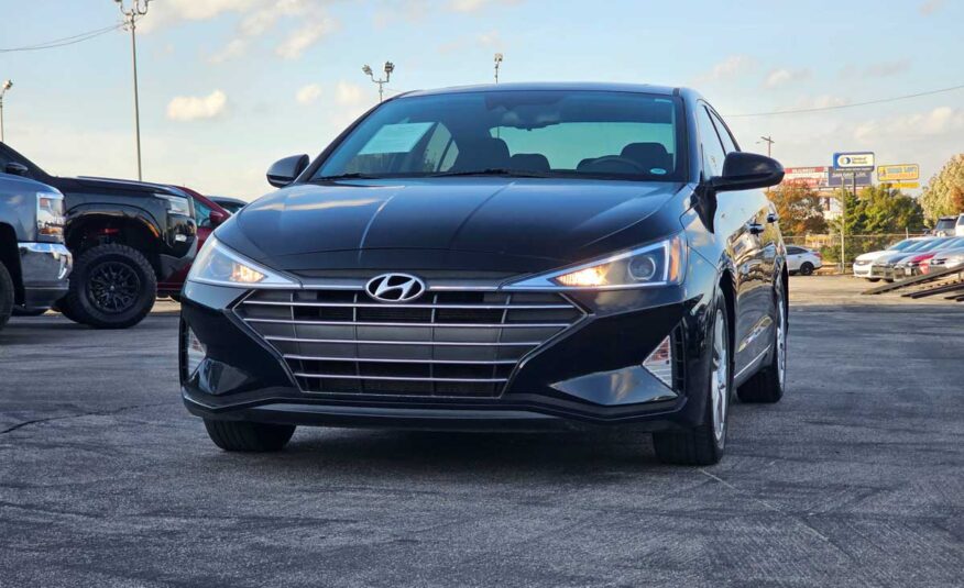 2020 Hyundai Elantra Value Edition – Stock # 555828