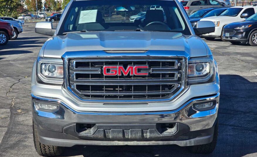 2017 GMC Sierra SLE 4WD – Stock # 461230