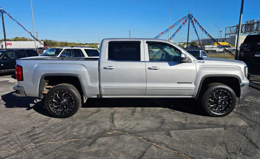 2017 GMC Sierra SLE 4WD – Stock # 461230