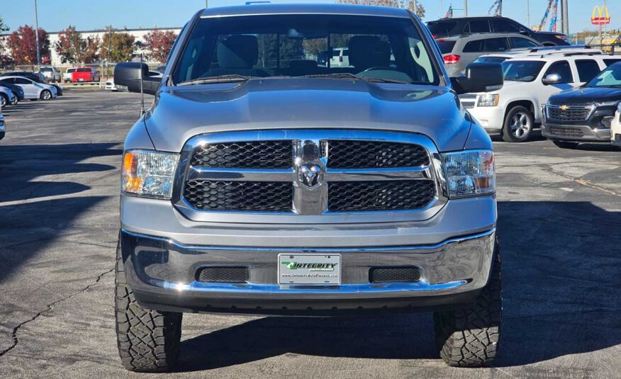 2019 Ram 1500 SLT 4WD – Stock # 644555