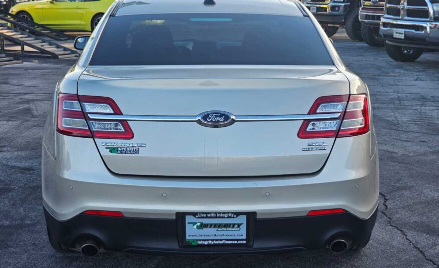 2017 Ford Taurus SEL – Stock # 140432