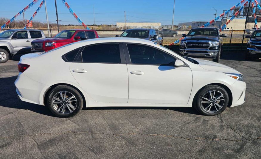 2023 Kia Forte LXS – Stock # 636907