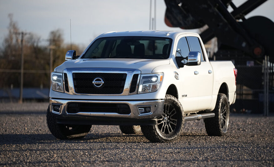 2017 Nissan Titan SL 4WD – Stock # 518630